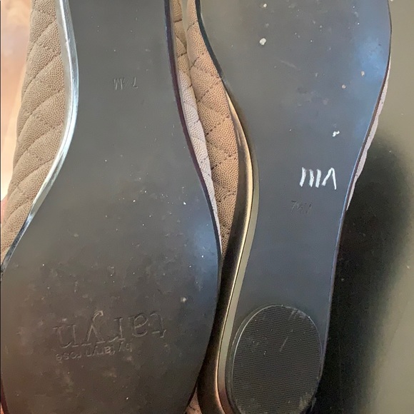 Taryn Rise flats - Picture 4 of 5